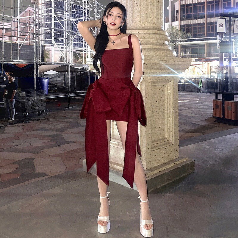European and American Autumn 2026 Cross-Border Christmas New Sexy Spicy Girl Irregular Bow Square Neck Solid Color Dress