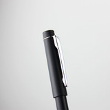 Черная металлическая ручка-роллер, делается под заказ, с печатью вашего логотипа