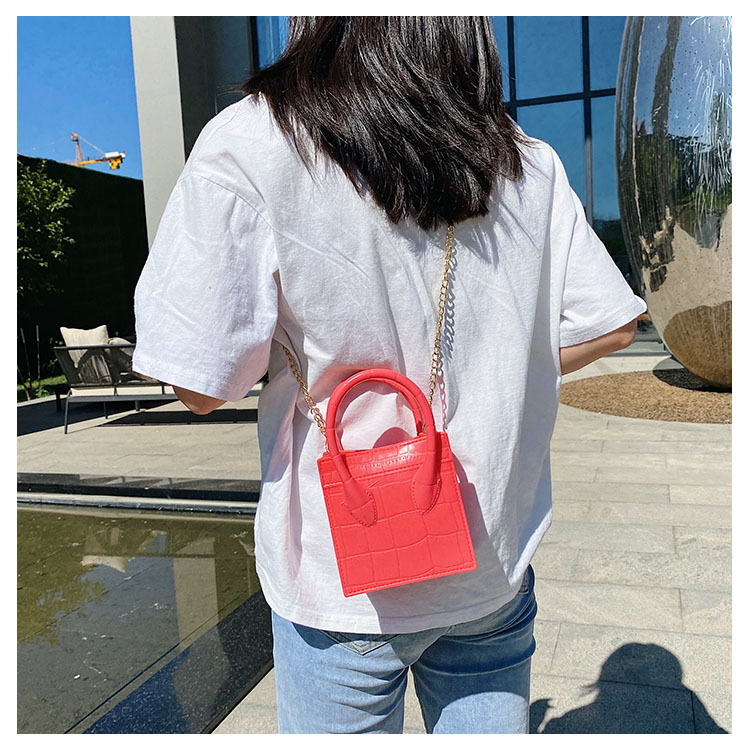 2025 Cross-border new popular smiling face bag, small square bag, fashionable and versatile chain hand bag, shoulder and crossbody jelly women's bag undefined
