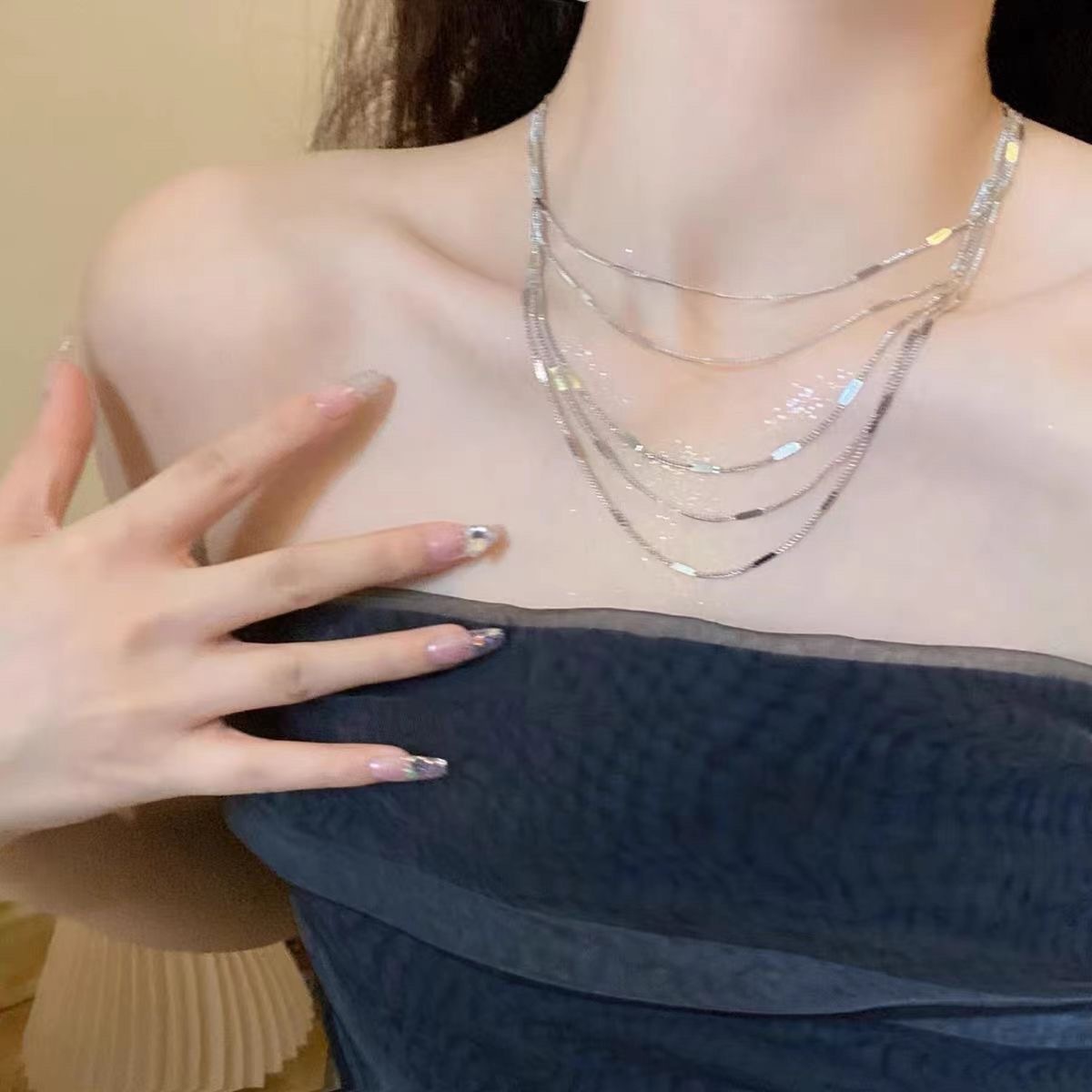13g Weight Layered Necklaces Classification 1 Piece Quantity Party, Carnival, Street Occasion Alloy Material Solid Color Pattern Women's Gender Plating Design Streetwear Style Streetwear Solid Color Alloy Plating Women's Layered Necklaces 4