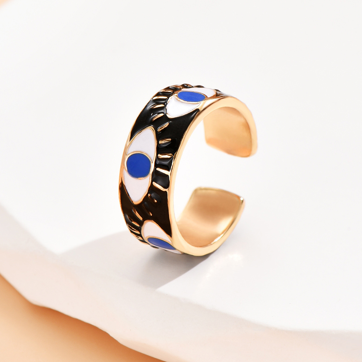 Fashion Devilu0027S Eye Alloy Plating Unisex Open Ring 1 Piece
