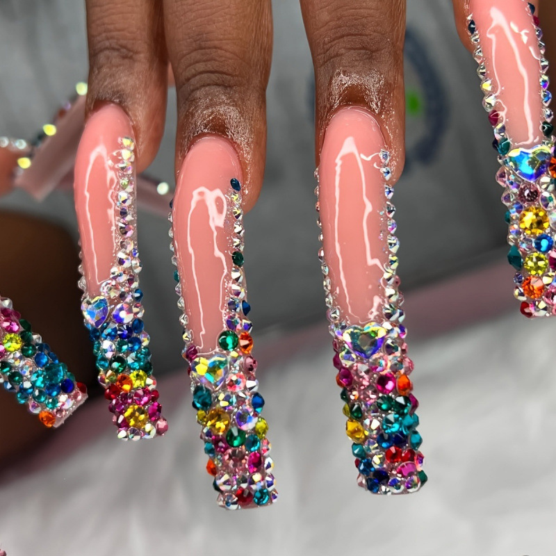 Cross-Border European and American Style Wearable Nails, Sweet and Cool Minimalist Design, Dazzling Ab Rhinestones, High-End Short Curved Nails Wholesale Cross-Border European and American Style Wearable Nails, Sweet and Cool Minimalist Design, Dazzling Ab Rhinestones, High-End Short Curved Nails Wholesale