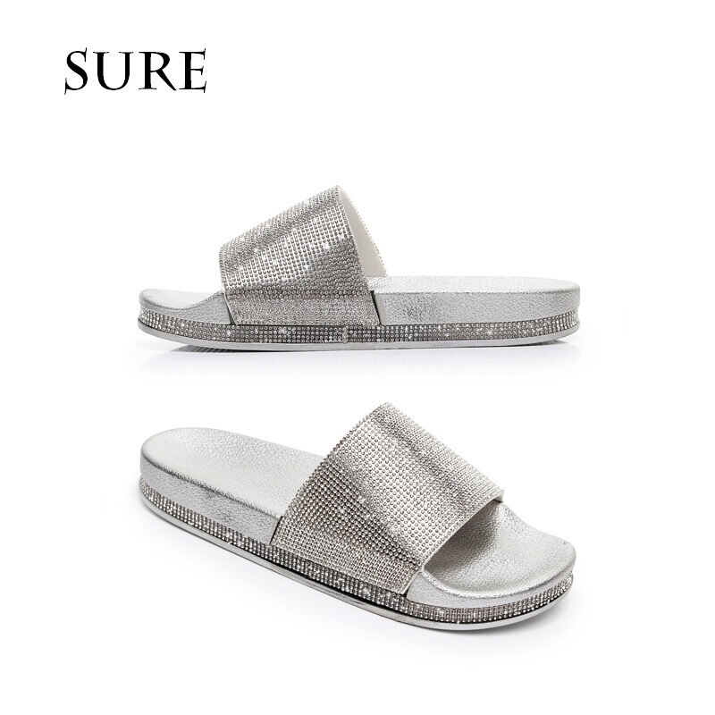 2024 Diamond slippers fashion casual flip-flops autumn and winter outdoor sandals women's rhinestone shoes in stock