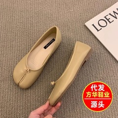 平底豆豆猪脚单鞋女鞋子2025年春秋马蹄分趾拇指猪蹄船鞋红色瓢鞋