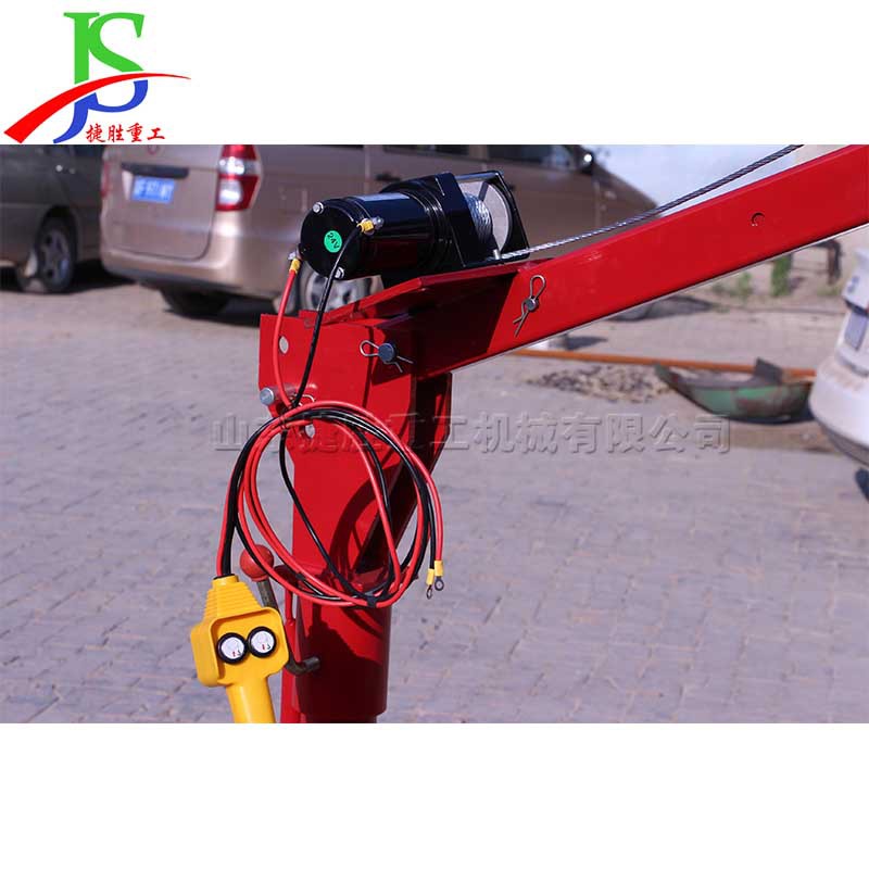 Grúa de tracción de construcción de pavimento de cuatro columnas montada en vehículo tipo grúa totalmente automática para plataforma de elevación de edificios de ángulo completo