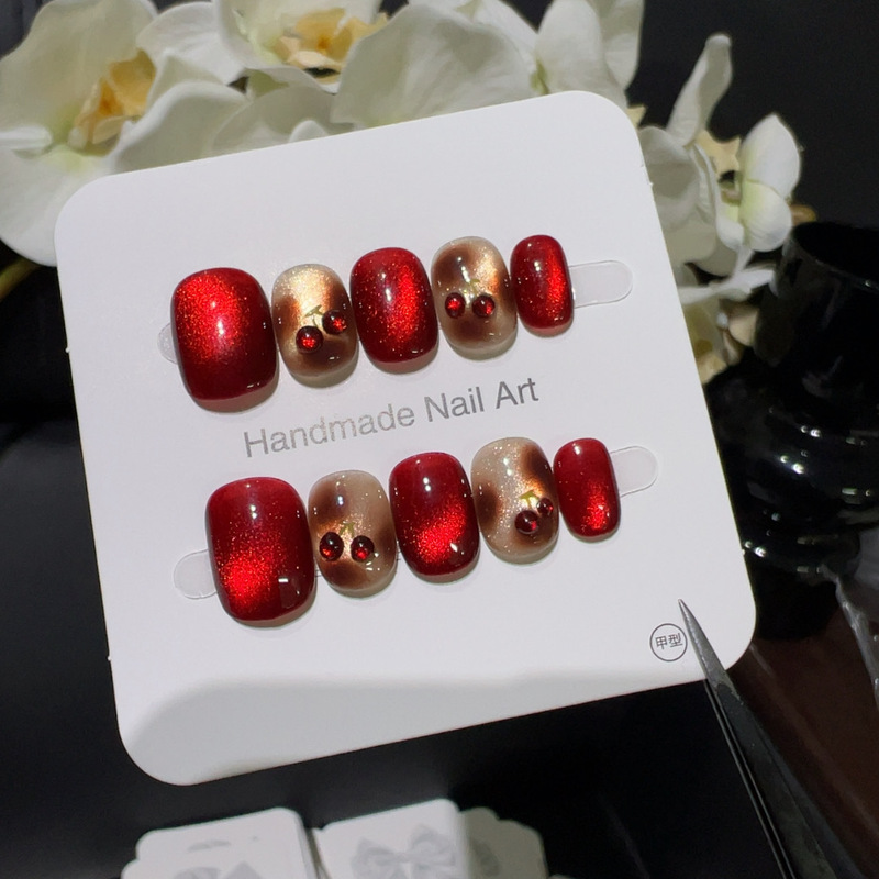 [Burgundy Cherry Sweet] Sweet Berry Cherry Red Brown Glitter Gradient Cherry Three-Dimensional Decoration Date Holiday Nail Patch