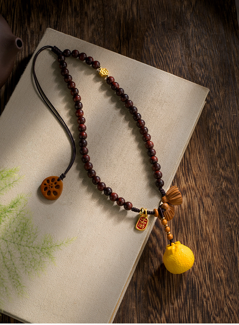 Natural Deer Antler Orange Car Pendant Natural Sandalwood Car Interior Hanging Ornament Exquisite Cute Rearview Mirror Pendant Gift