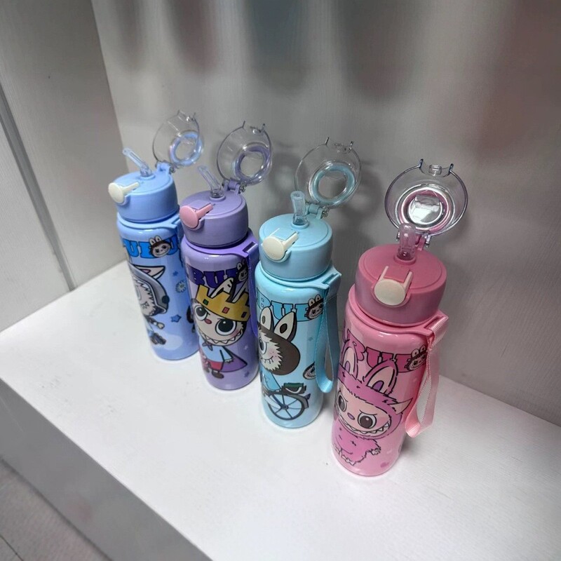 新しいラブプラスチックカップ、見栄えの良い漫画バウンスカップ、直接飲めるポータブルカップ卸売|undefined