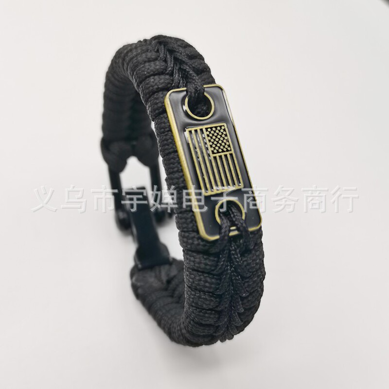 Amazon Hot Selling US Flag Umbrella Rope Bracelet Handmade Woven Adjustable Length US Nameplate Handrope