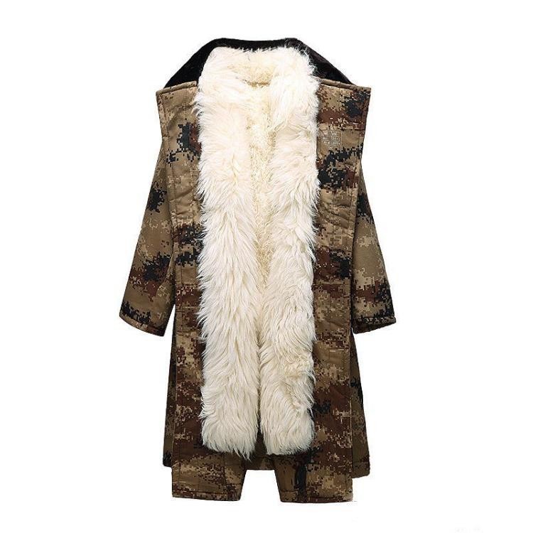 健身保暖羊皮大衣皮毛一体迷彩大衣