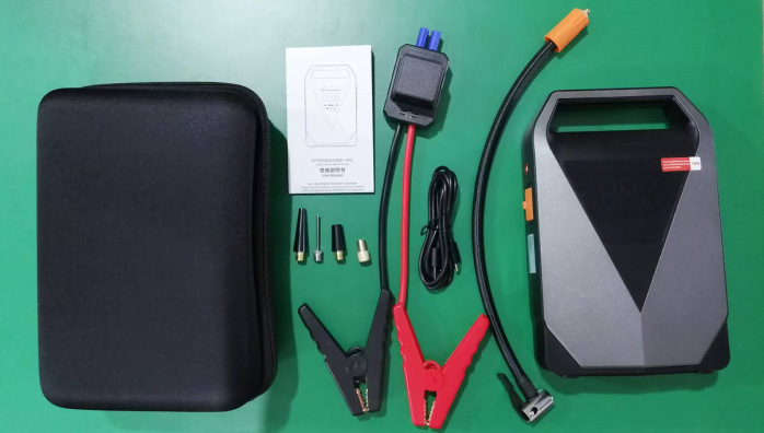 Large-Capacity Ld12 Cross-Border Car Emergency Jump Starter with Built-In Air Pump and Multi-Function Power Bank