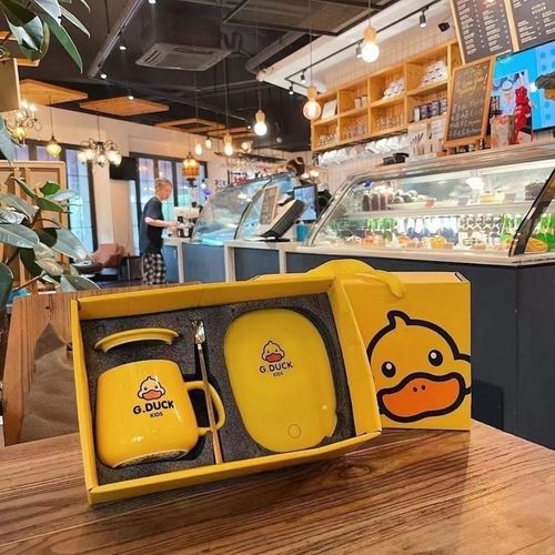 G.DUCK Hello Little Yellow Duck Automatic Heating Intelligent Insulated Cup 55° Warm Cup Personalized Creative Cup Couple Cup