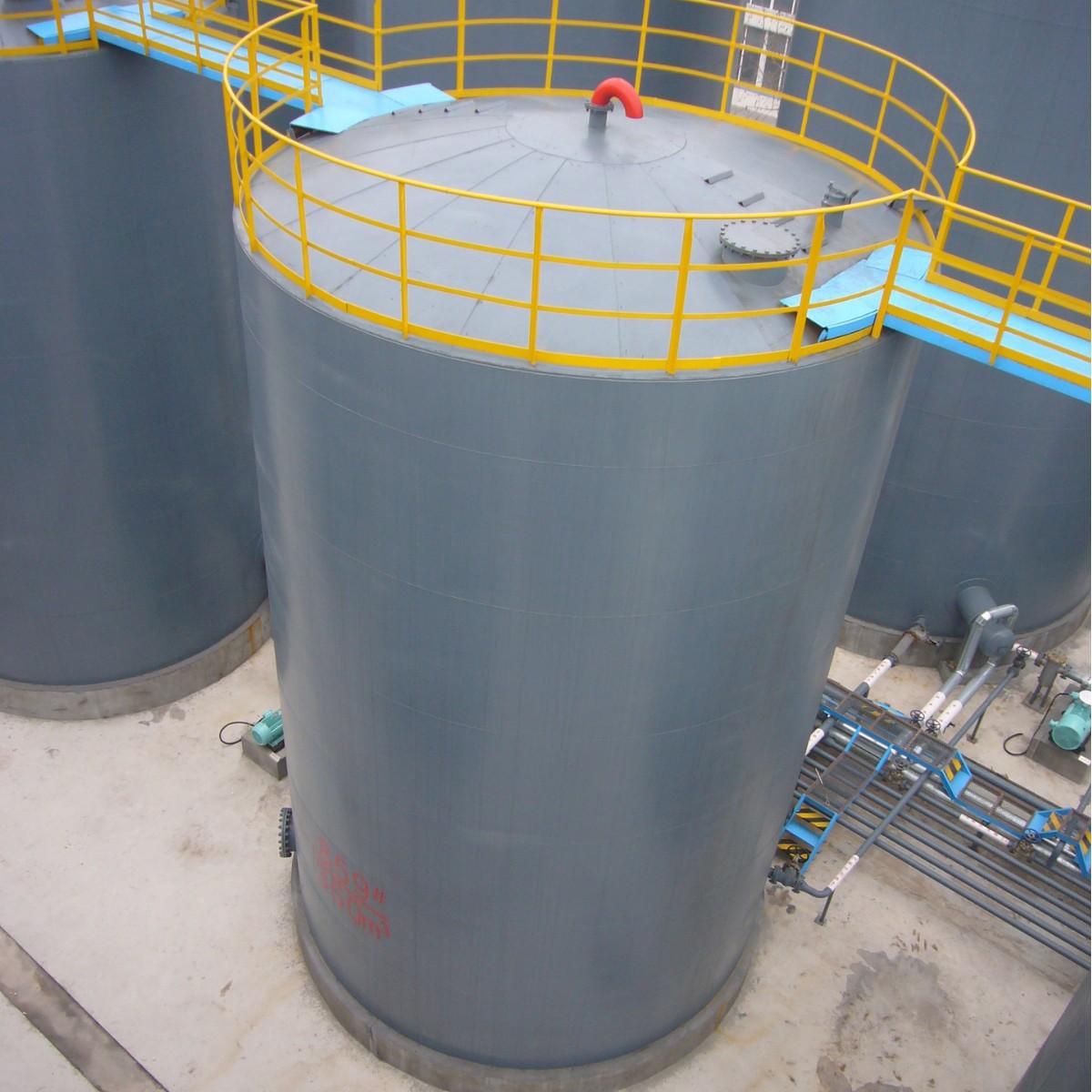 济宁大地现场制作安装储油罐、柴油罐、沥青罐、酒精罐、防腐保温