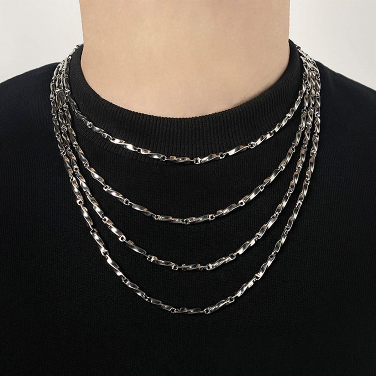 Modern Men’s Mobius Pendant Necklace, Premium Stainless Steel_voghion.com