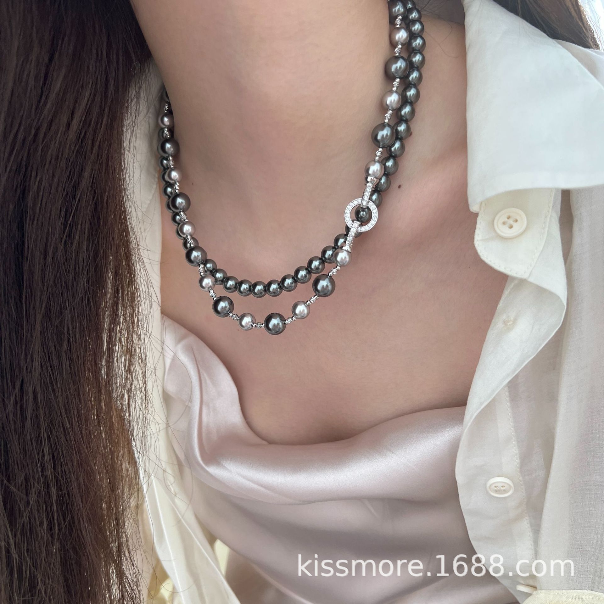 灰色间隔满钻珍珠圆环扣项链17.jpg