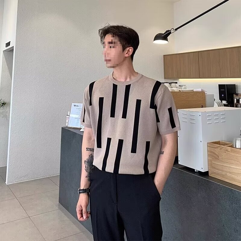 Men's Short-sleeved T-shirt Summer Simple Designer Geometric Color-matching Striped Crewneck Sweater Light Mature Style Top