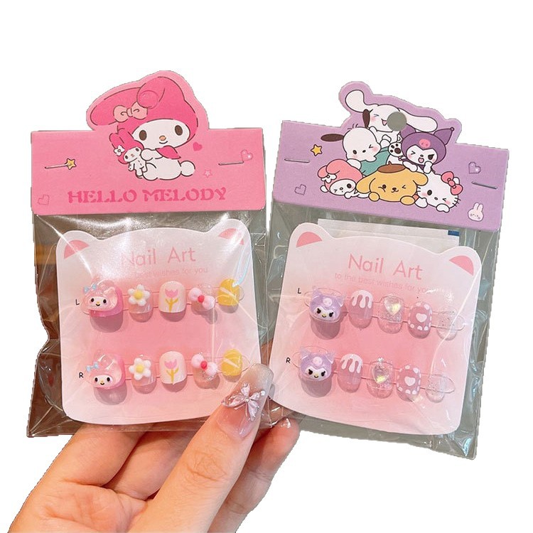Rain Spirit Sanrio parches de manicura desmontables para niños Kulomi chicas usan pegatinas de uñas al por mayor