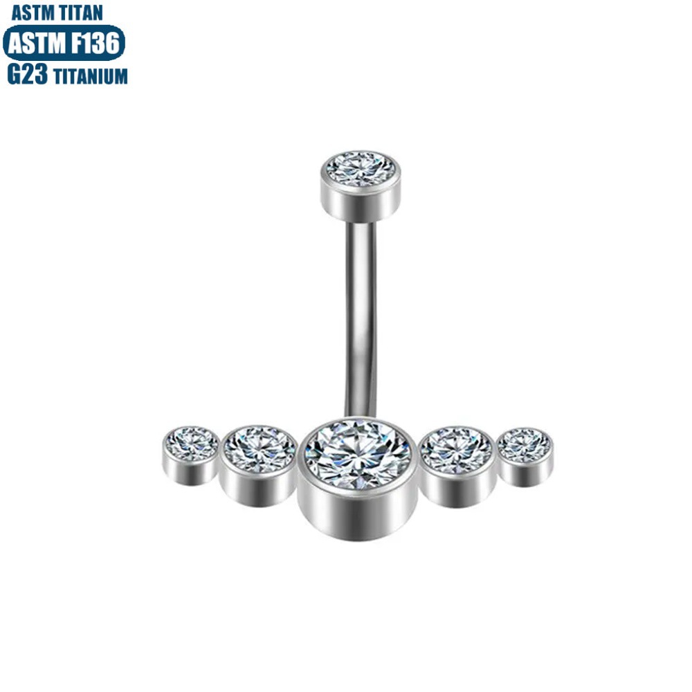 Silver pointed spike labret stud material detail