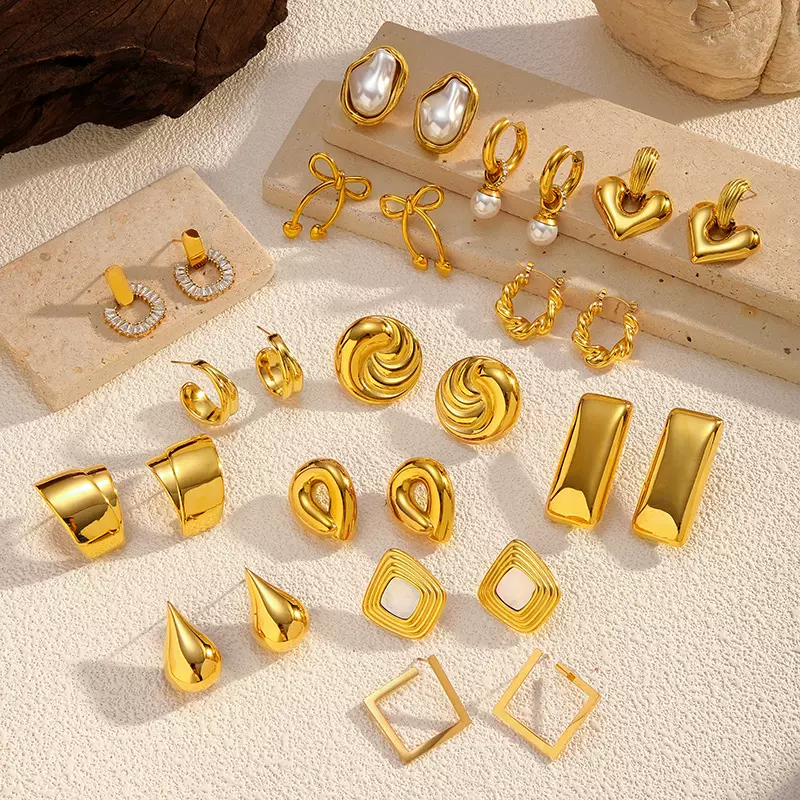 欧美热销新款ins风钛钢耳钉高级感潮流风不锈钢耳环电镀18K金饰品