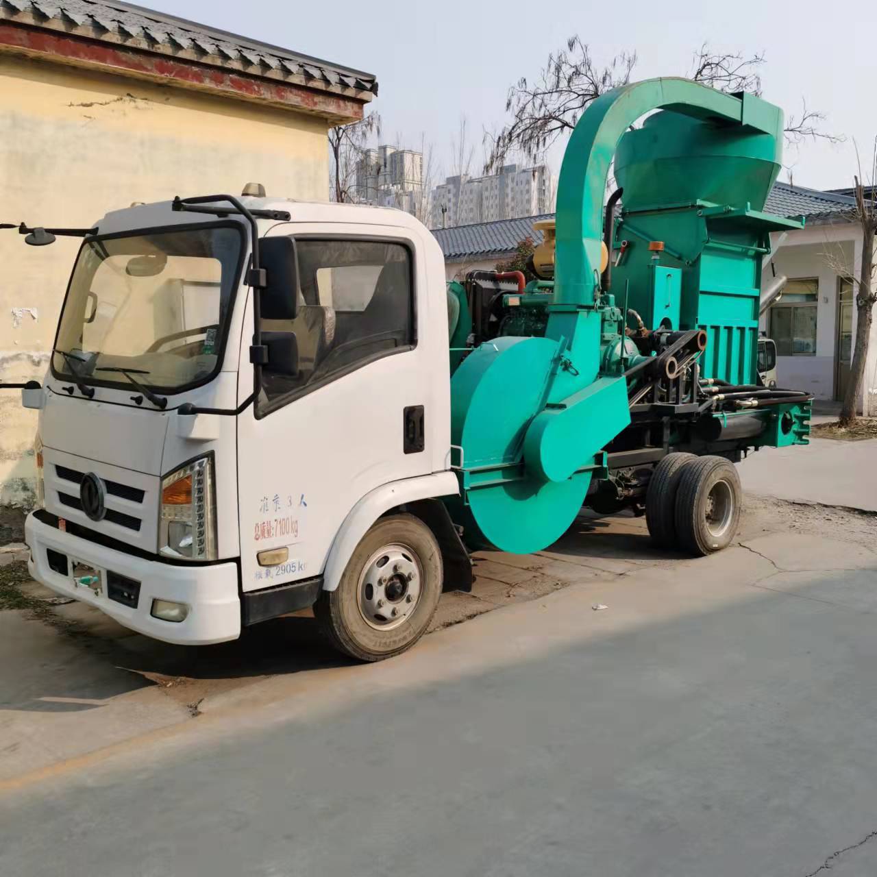 玉米秸秆粉碎压块机 方型打捆机 自动进料装袋玉米秸秆粉碎机