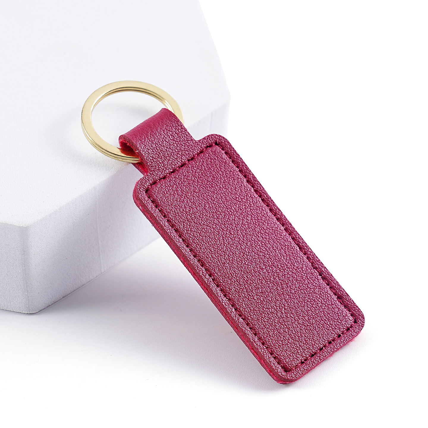Keychain de cuero pu transfronterizo estilo simple hebilla cuadrada logotipo de impresión colgante de cuero llavero para hombres y mujeres