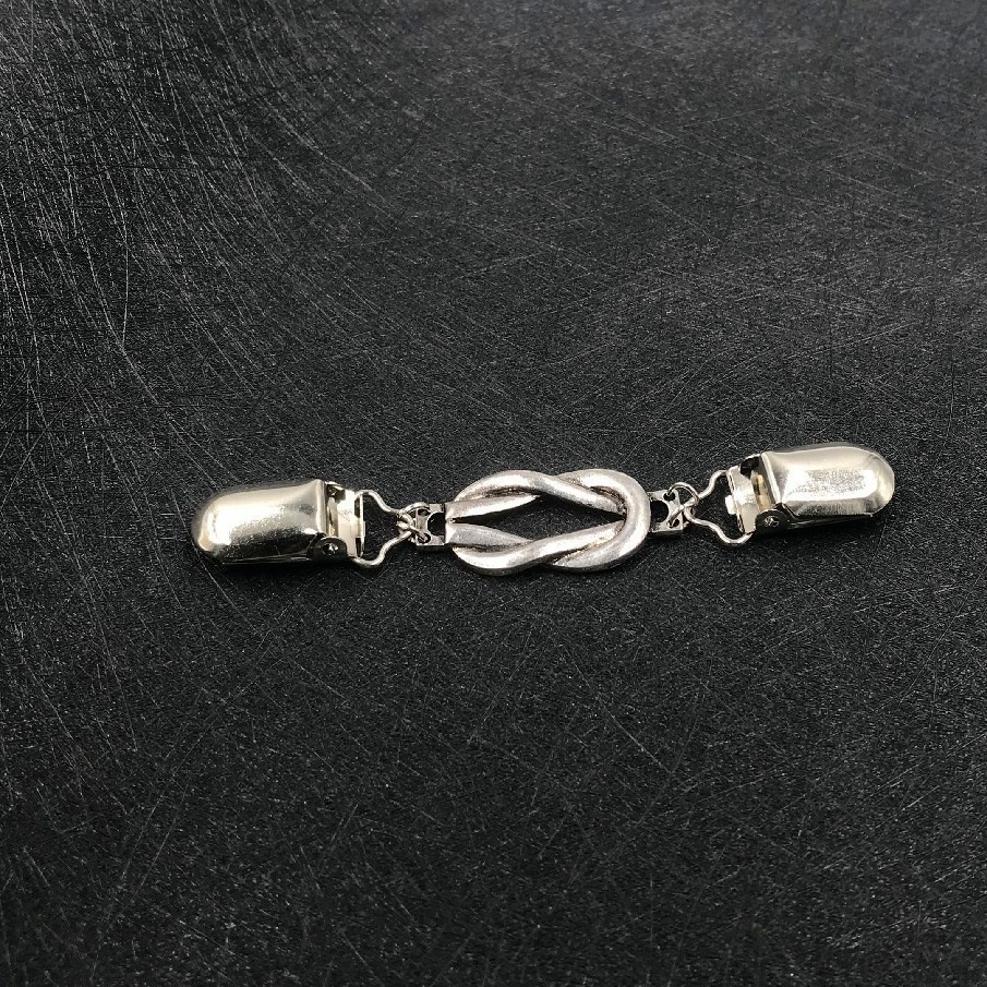 스웨터 클립 매듭 BC1028 고대 실버