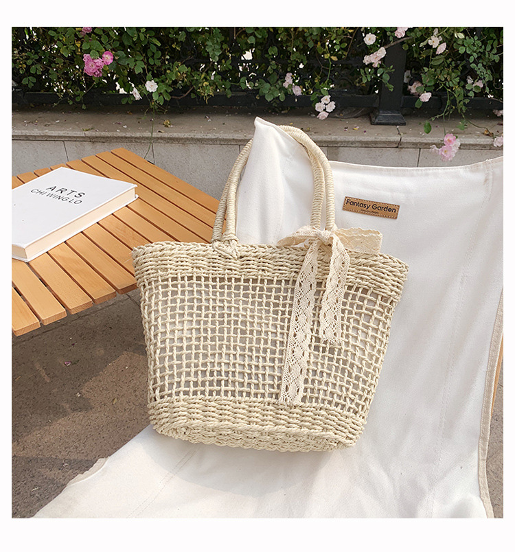 Fashion Portable Retro Straw Woven Bag Beach Bag 39*27*11cm display picture 2