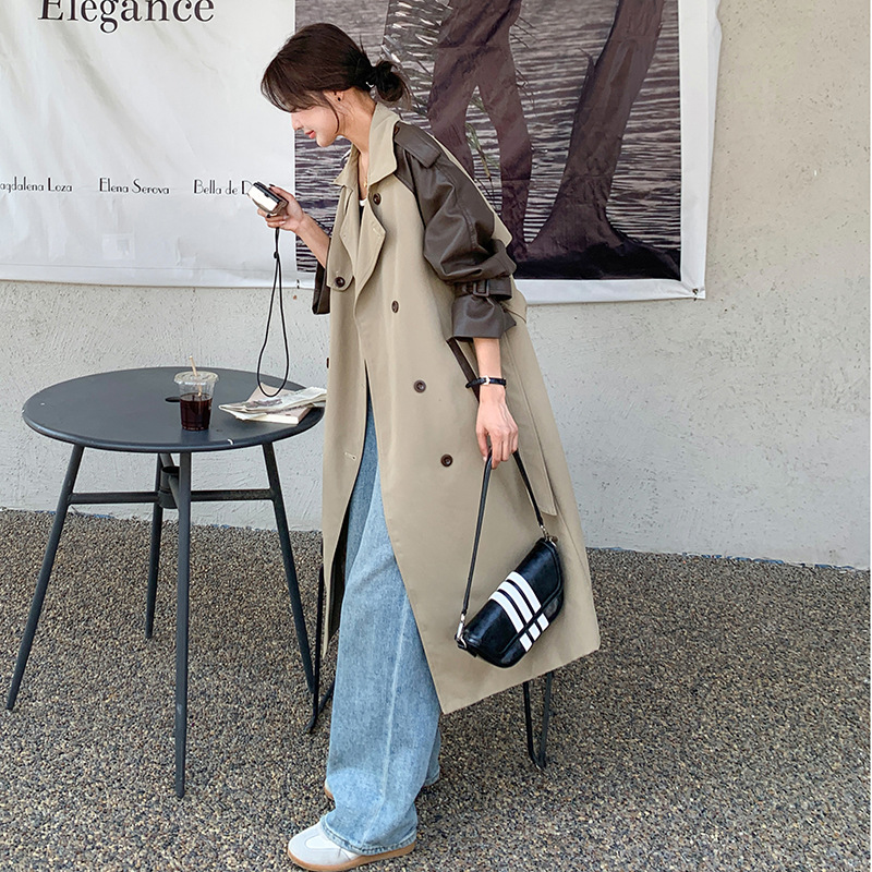 高级感PU皮拼接双排扣系带中长款风衣外套女2024春秋宽松过膝大衣