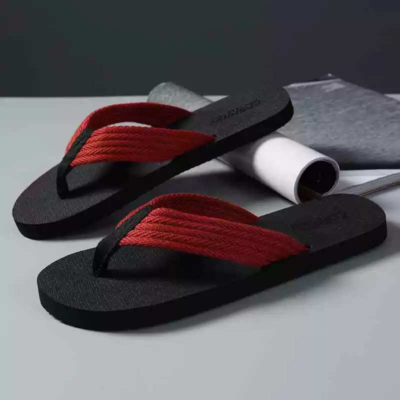 Chanclas de hombre verano 2025 nuevo estilo sandalias casuales antideslizantes estilo coreano sandalias de moda personalizadas sandalias de playa