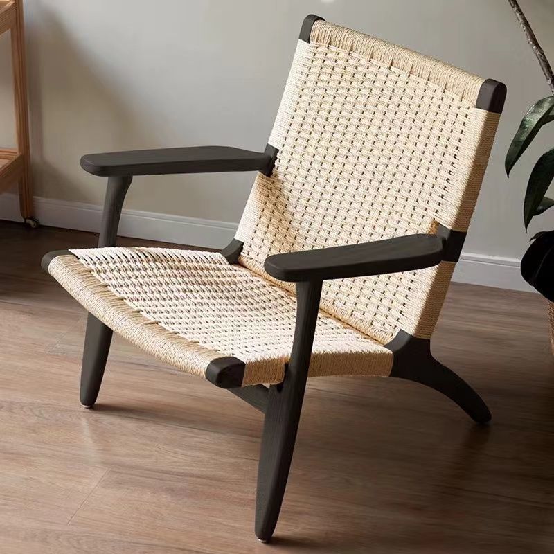 블랙 라탄 라운지 의자 [순수 손으로 짠]