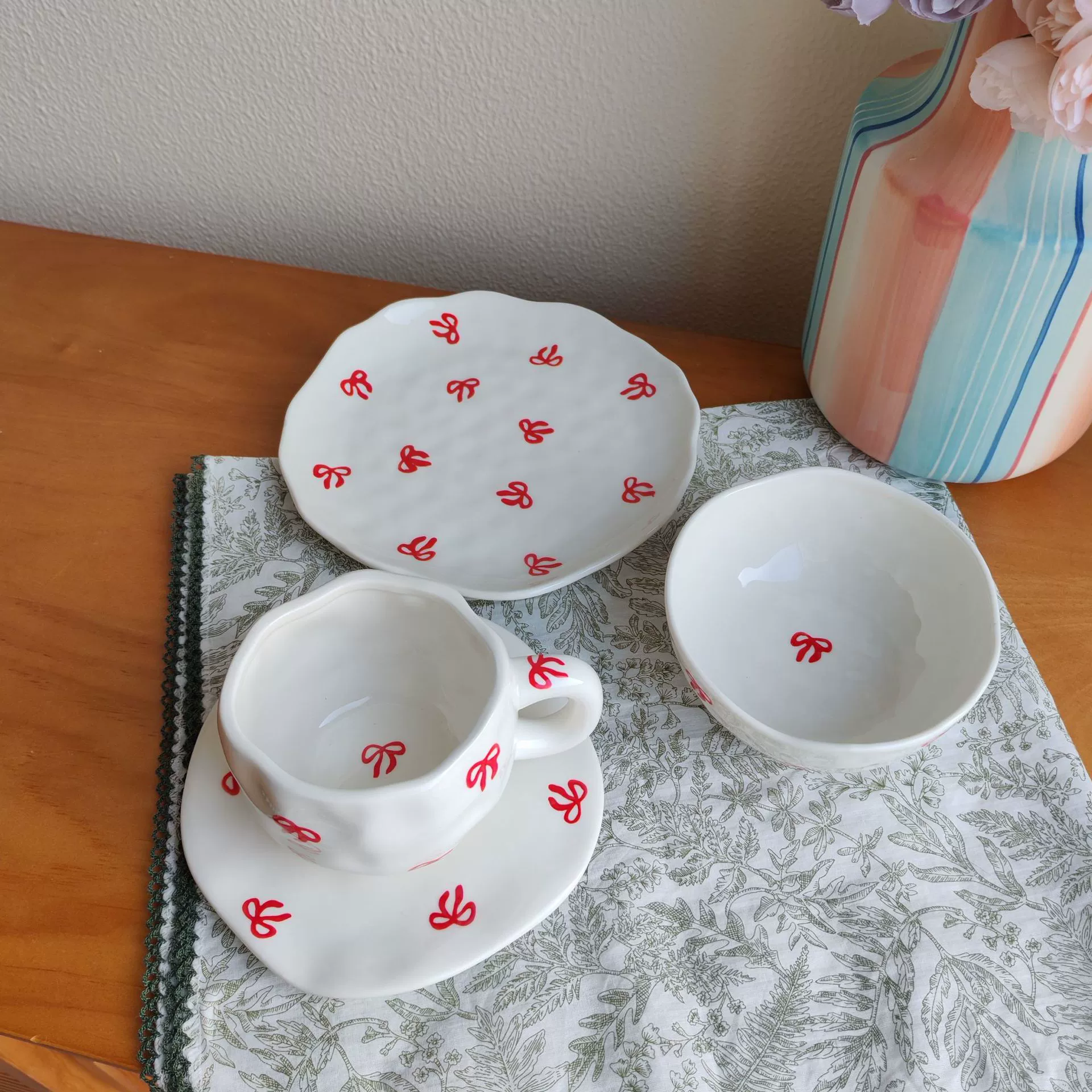 Coffee ceramic high quality set with bow, cute tableware