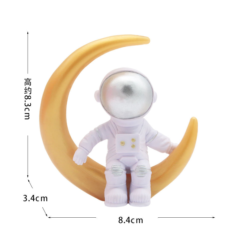 단단한 달 우주 비행사 실버