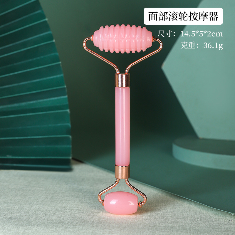 Rodillo facial de cristal en forma de corazón para masaje y lifting