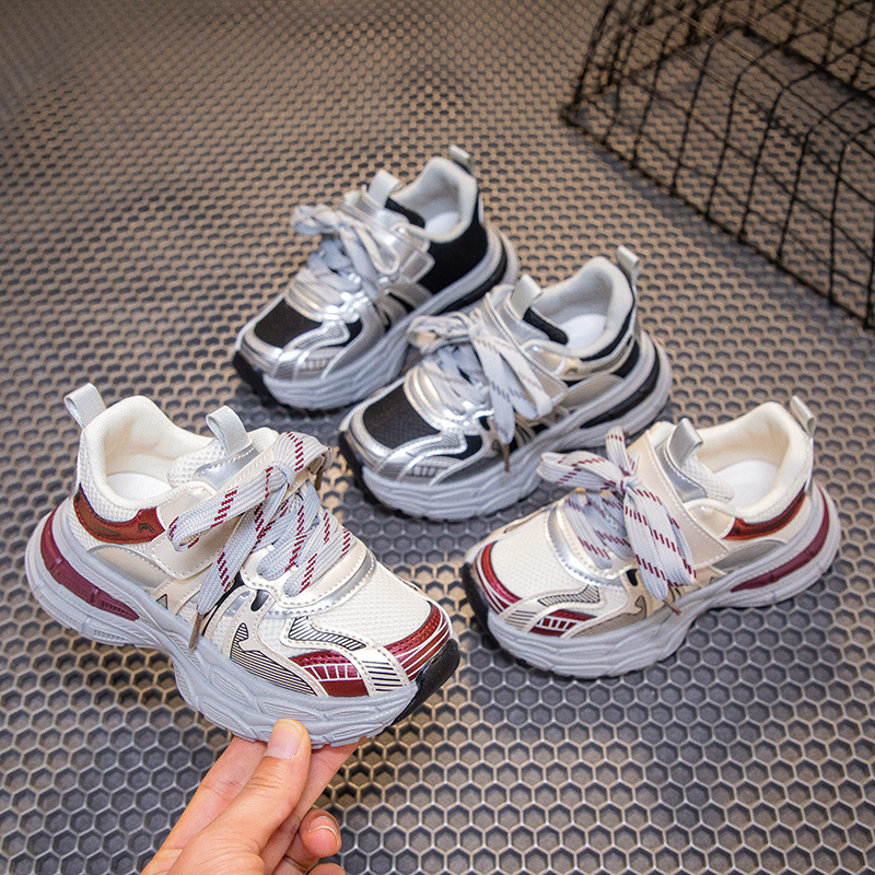 Calzado deportivo para niños 2025 primavera y otoño nuevos zapatos para correr para niños zapatos de papá para niñas zapatos de moda coreanos zapatos deportivos cómodos