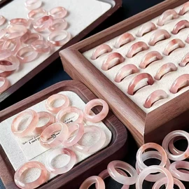 玉器工艺品;吊坠;宝石工艺品