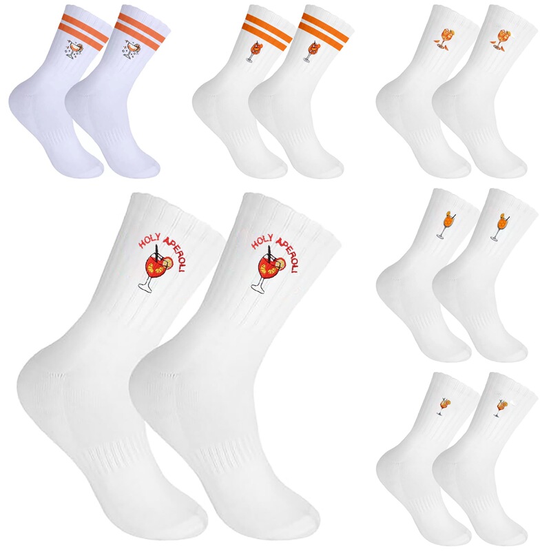 Cross-border foreign trade new products three-dimensional hot stamping LOGO men and women's personality tide socks wine glass socks custom digital printing
