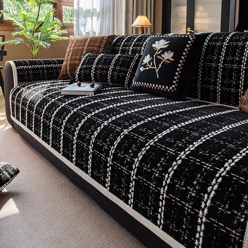 2025新高级感中古风四季通用雪尼尔沙发垫皮坐垫防滑沙发盖布套罩