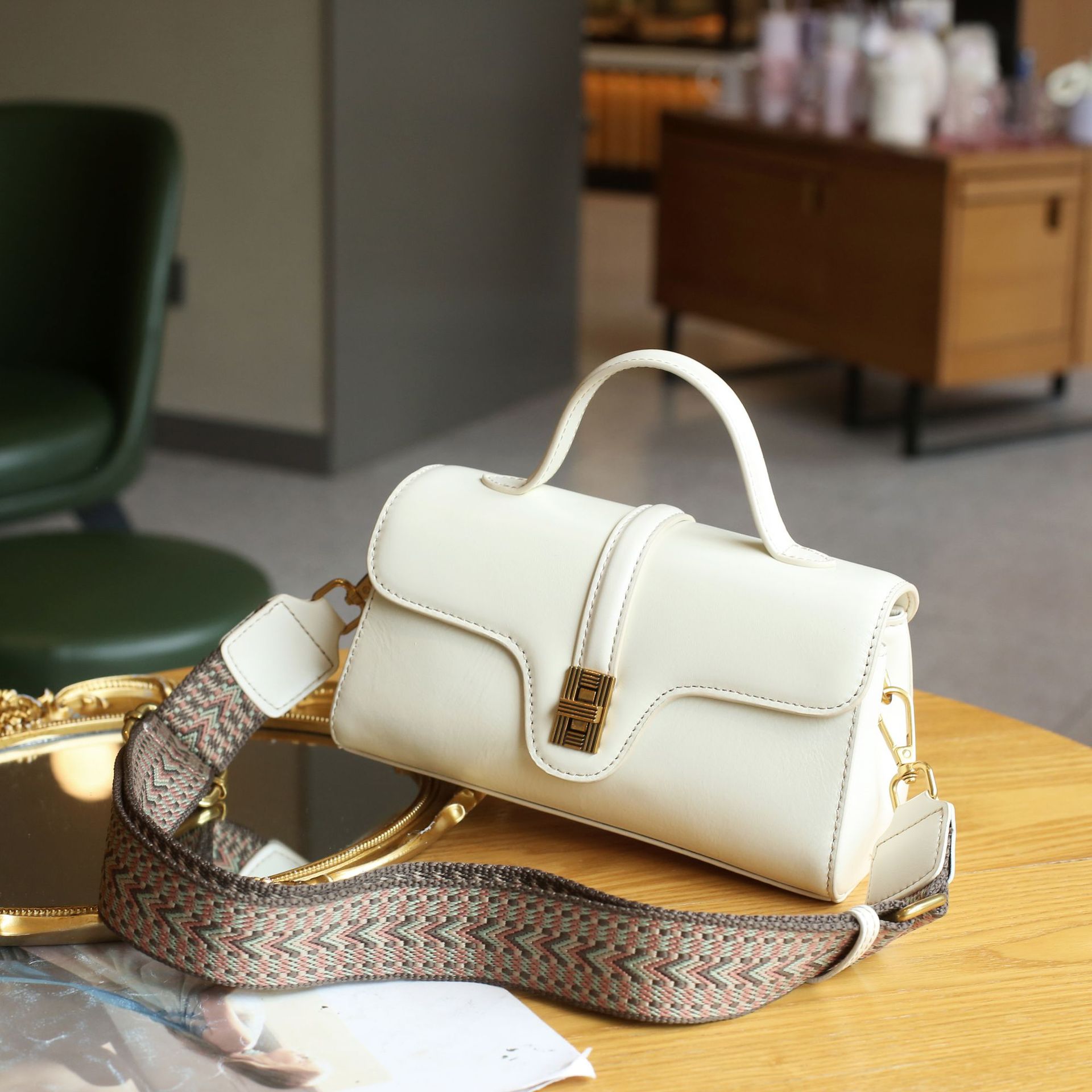 Women's Crossbody Bag - Top Grain Vegetable-Tanned Leather Shoulder Bag With Wide Webbing Strap, Retro High-End Texture Commuter Motorcycle Bag - Thumbnail 8