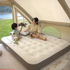 エクスプローラーインフレータブルマットレスフロアマットレス自動新しいテント屋外キャンプスリーピングマット折りたたみホームインフレータブルマットレスベッド