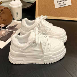 增高6.5CM真皮厚底小白鞋女2026春季新款百搭板鞋防滑休闲运动鞋