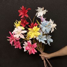 3头小百合仿真花 婚礼堂酒店装饰花排路引插花 摄影拍照假花摆件