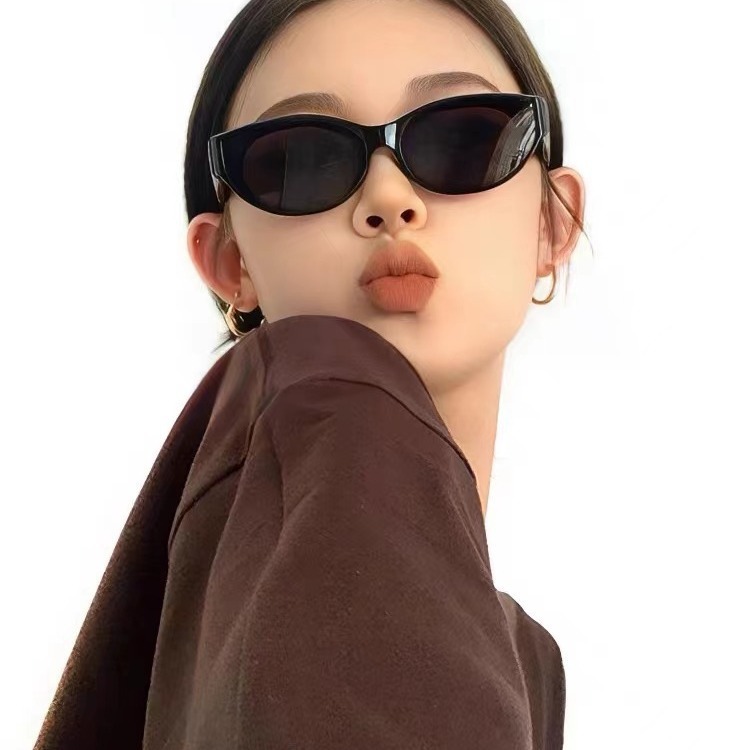 Nuevas gafas de sol retrógradas con ojos de gato femeninas coreanas de alto nivel con la misma tendencia callejera anti-UV gafas de sol para hombres