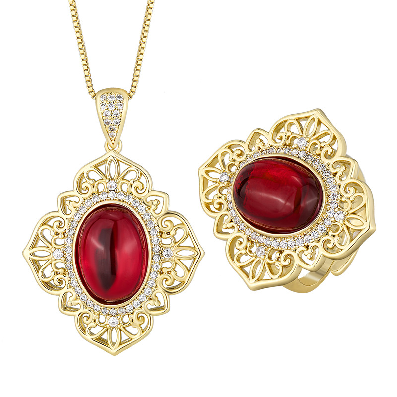 2024 nueva joyería Zhuang Shengsheng simulación europea paloma sangre corindón rojo calcedonia verde retro traje hueco principal 10*14