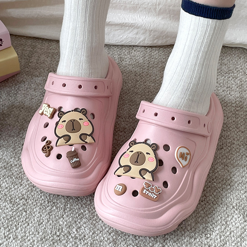 Summer fashionable Crocs-style slippers platform