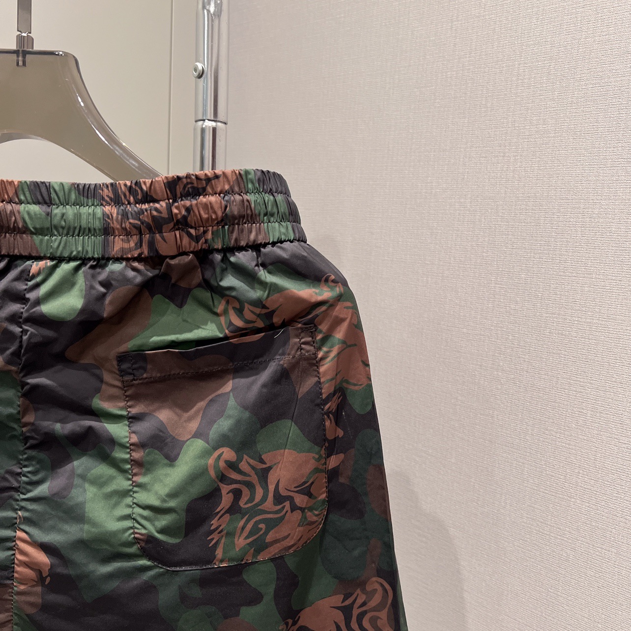 Men's Ice Silk Casual Shorts Lightweight Breathable Tiger Print Summer Beach Streetwear Sports_viptrois.com