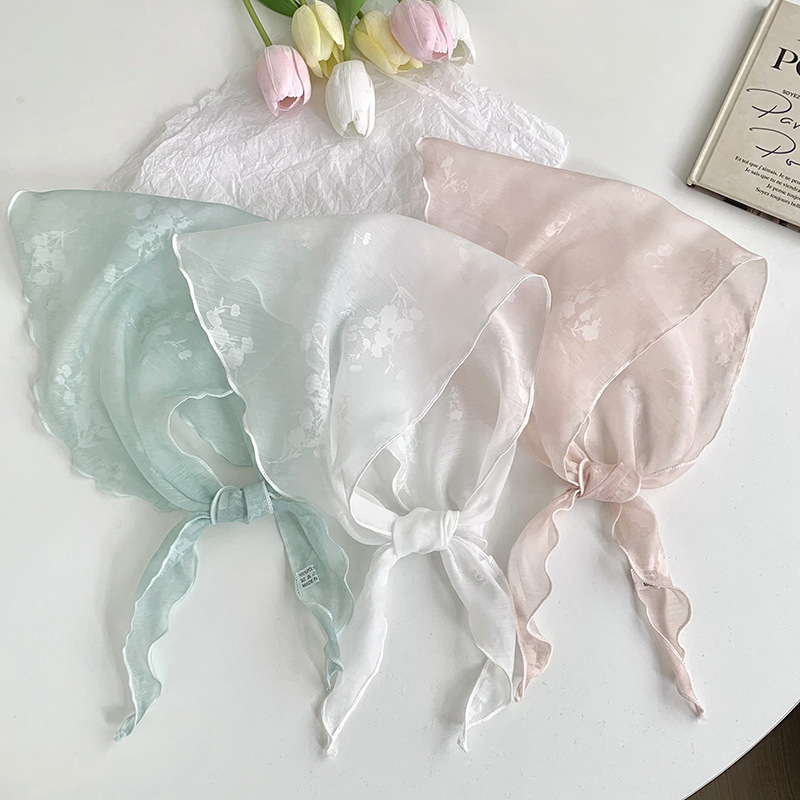 Pañuelo pastoral femenino de verano nuevo estilo bufanda triangular transpirable bufanda bufanda pequeña femenina bufanda de seda de encaje cinturón para el cabello de alta calidad