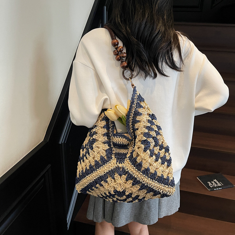 Cross-Border Handmade Crochet Woven Shoulder Bag, French-Style Hollow-Out Underarm Bag for Women, Beach Vacation Casual Straw Bag Cross-Border Handmade Crochet Woven Shoulder Bag, French-Style Hollow-Out Underarm Bag for Women, Beach Vacation Casual Straw Bag