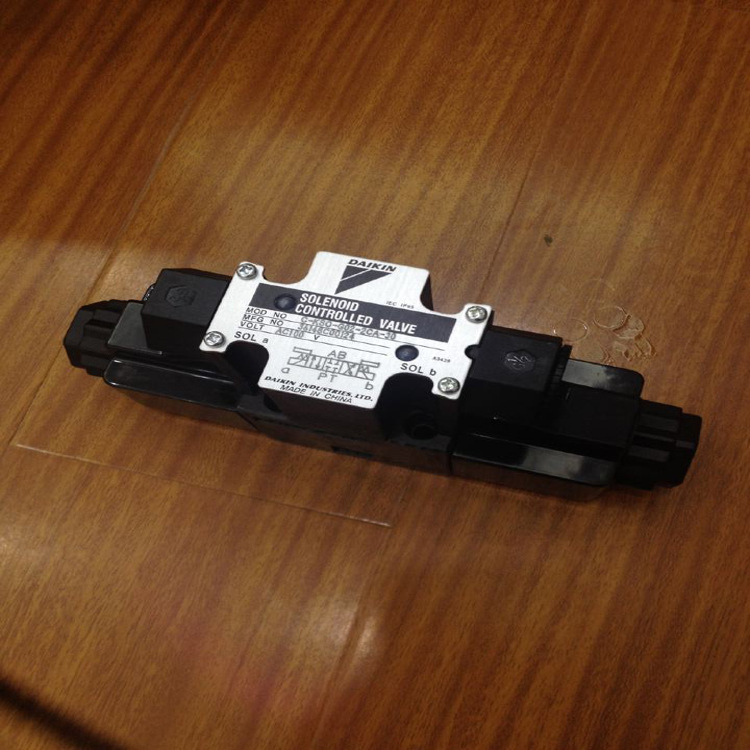 MT-02AI-55大金DAIKIN液压阀KSO-G03-2CC-20-N DVP16A1RX-15