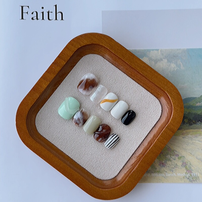 Trendy Handmade Amber Tortoiseshell Gradient Nail Art Ins Simple Style High-End Handmade Nail Stickers Trendy Handmade Amber Tortoiseshell Gradient Nail Art Ins Simple Style High-End Handmade Nail Stickers