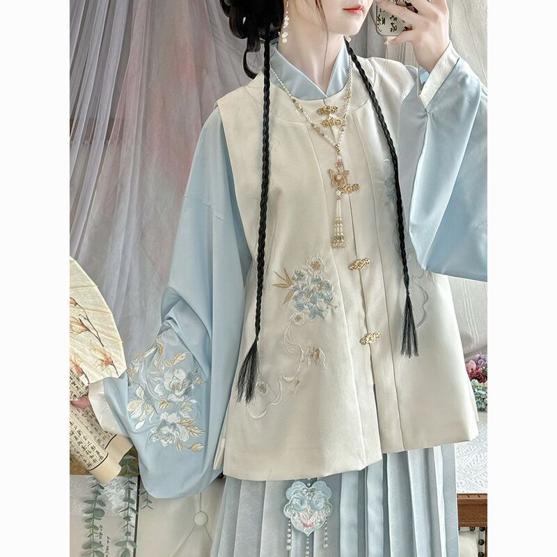 Xunyunji "Ruo Ruo" Original Hanfu for Women, Ming-Style Round-Neck Short Jacket with Cross-Collar, Pipa Sleeves, Pleated Skirt, Suitable for Daily Wear in Autumn and Winter